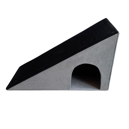Rampa Para Mascotas Con Casa Integrada 50 Cm De Alto Color Gris-negro
